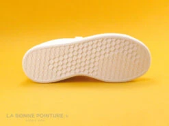 Adidas ADVANTAGE C EF0223 Blanc Vert - Basket Velcro Enfant 15 Adidas ADVANTAGE C EF0223 Blanc Vert - Basket Velcro Enfant -Chaussure Offre Boutique cd24607c73b9e66c561f35ea11d5d5ef 2627801 149863