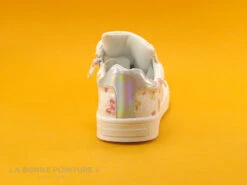 Chipie VOUTI Blanc Papillons - Basket Fille 12 Chipie VOUTI Blanc Papillons - Basket Fille -Chaussure Offre Boutique cd24607c73b9e66c561f35ea11d5d5ef img 0016.jpg 146669